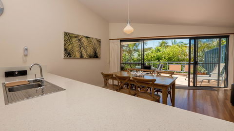Byron Quarter Apartments - Accommodation Mermaid Beach 32