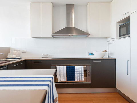 Blue View @ Fingal Bay - Accommodation Mermaid Beach 15