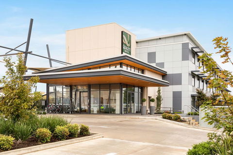 Quality Hotel Rules Club Wagga - Accommodation Mermaid Beach 0