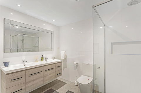 Phuza Maningi 17 Myan Close - Accommodation Mermaid Beach 20