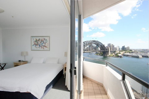 Milson Serviced Apartments - Accommodation Mermaid Beach 7
