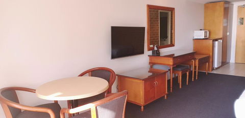 Marina Resort - Accommodation Mermaid Beach 26
