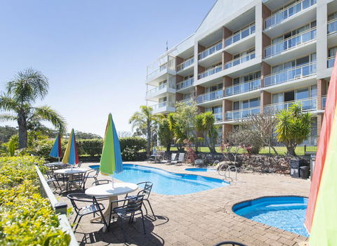 Marina Resort - Accommodation Mermaid Beach 0