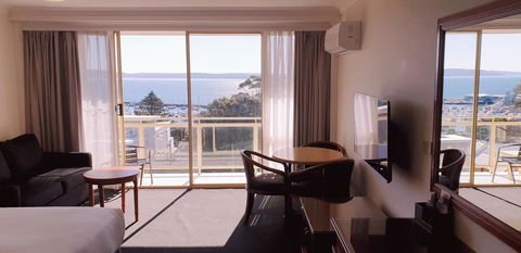 Marina Resort - Accommodation Mermaid Beach 20