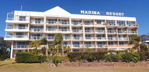 Marina Resort - Accommodation Mermaid Beach 1