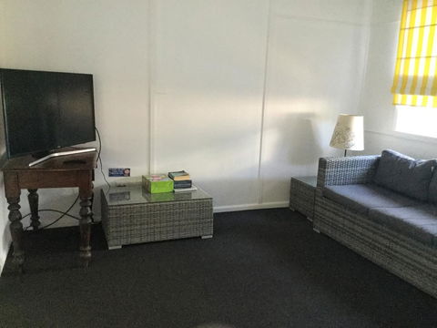 Hat Head Beach Cottage 1 - Accommodation Mermaid Beach 17