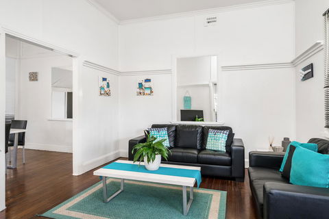 Club Byron Accommodation - Accommodation Mermaid Beach 21