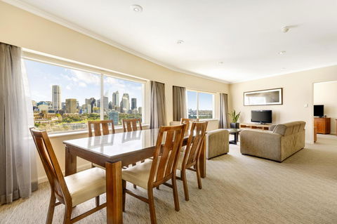 Holiday Inn Sydney Potts Point - Accommodation Mermaid Beach 21
