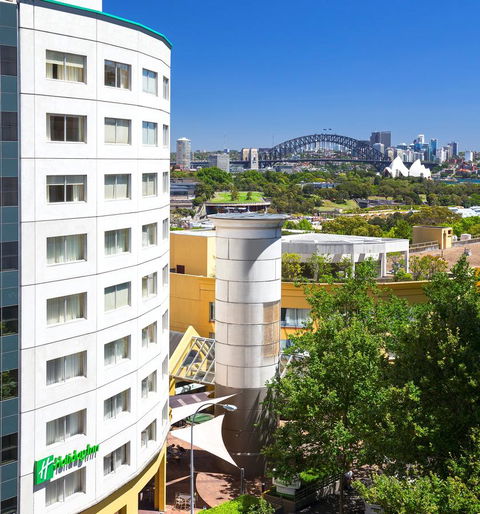 Holiday Inn Sydney Potts Point - Accommodation Mermaid Beach 0