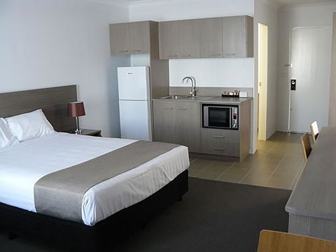 Adelong Motel - Accommodation Mermaid Beach 8