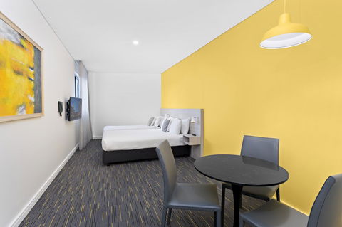 Value Suites Green Square - Accommodation Mermaid Beach 26