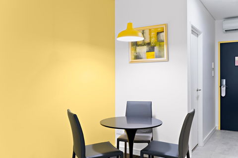 Value Suites Green Square - Accommodation Mermaid Beach 25