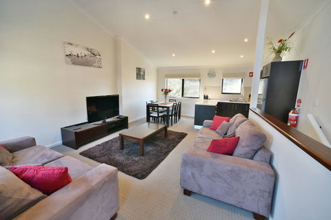 Aspen Creek 3 - Thredbo - Accommodation Mermaid Beach 9