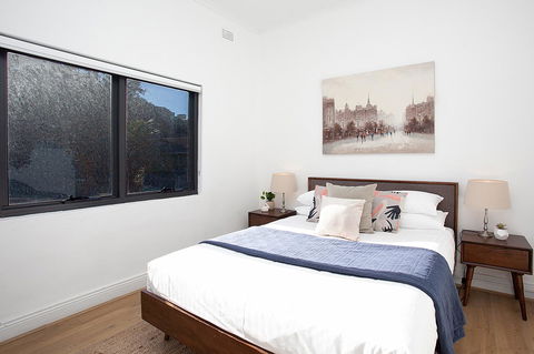 Stylish Apartment With Garage Near Bondi Beach - Accommodation Mermaid Beach 1