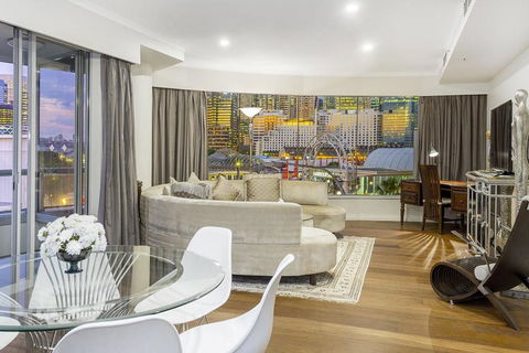 Darling Harbour ICC 3BR+PARKING+VIEWS è¾¾ä»¤æ¸¯å…¨æ™¯è±ªåŽä¸‰æˆ¿ - Accommodation Mermaid Beach 1