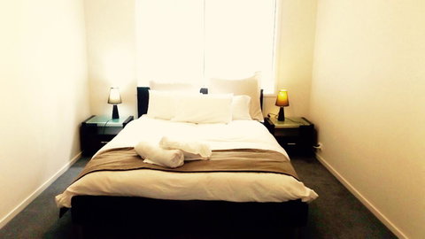 Jindabyne Executive - Accommodation Mermaid Beach 4