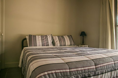 Ironstone Estate Lovedale - Accommodation Mermaid Beach 13