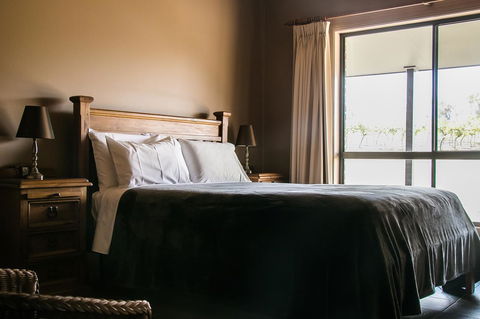 Ironstone Estate Lovedale - Accommodation Mermaid Beach 22