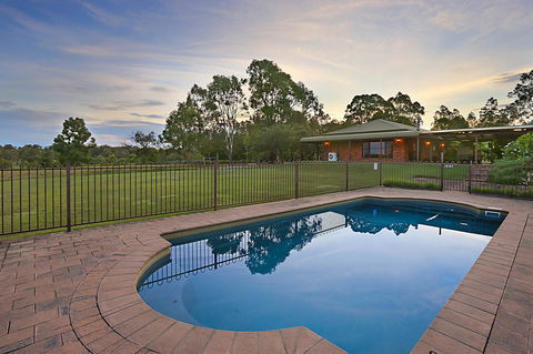 Ironstone Estate Lovedale - Accommodation Mermaid Beach 0
