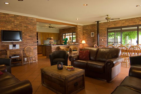 Ironstone Estate Lovedale - Accommodation Mermaid Beach 30