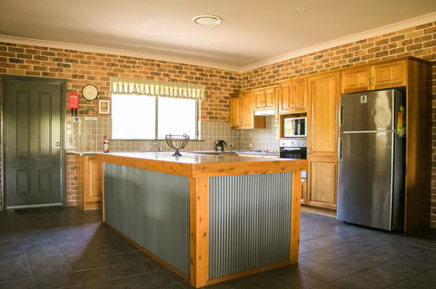 Ironstone Estate Lovedale - Accommodation Mermaid Beach 24