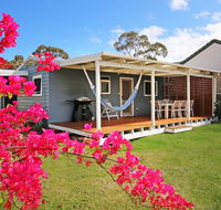 Hayes Beach House - Jervis Bay - Pet Friendly - Accommodation Mermaid Beach