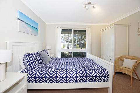 Hayes Beach House I Award Winner I 4 Mins To Beach - Accommodation Mermaid Beach 3