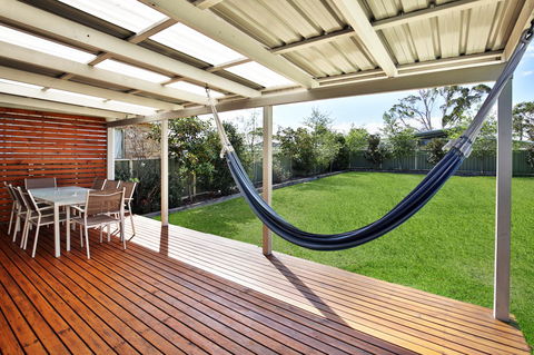 Hayes Beach House I Award Winner I 4 Mins To Beach - Accommodation Mermaid Beach 6