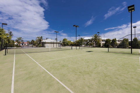 Oaks Port Stephens Pacific Blue Resort - Accommodation Mermaid Beach 4