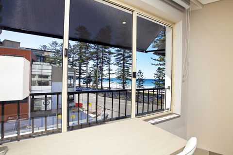 Manly Paradise Motel & Apartments - Accommodation Mermaid Beach 10