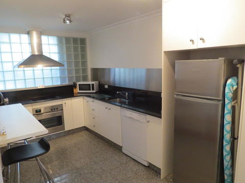 Manly Paradise Motel & Apartments - Accommodation Mermaid Beach 28