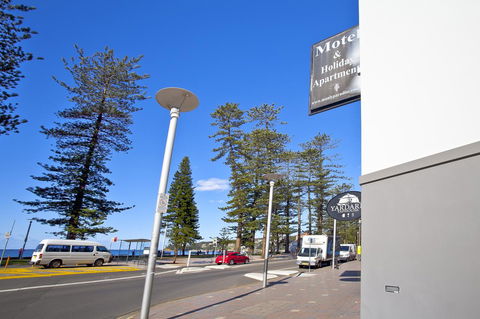 Manly Paradise Motel & Apartments - Accommodation Mermaid Beach 18