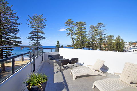 Manly Paradise Motel & Apartments - Accommodation Mermaid Beach 17
