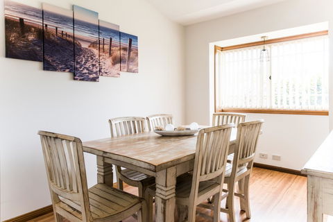 Ambience - Accommodation Mermaid Beach 5