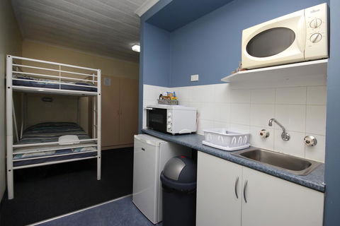 Sapphire Waters Motor Inn - Accommodation Mermaid Beach 22