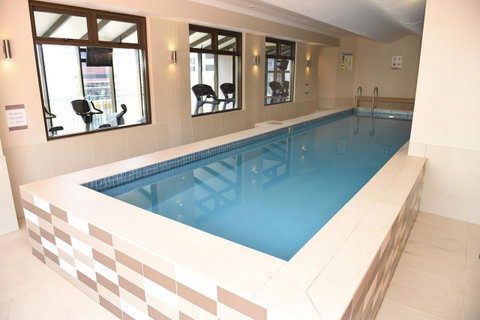 The Grace Hotel - Accommodation Mermaid Beach 2