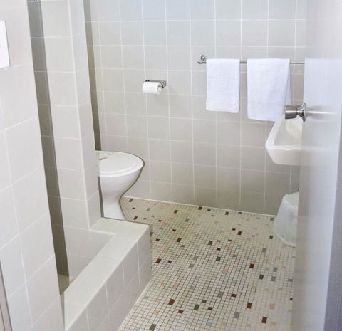 Commercial Hotel Motel Lithgow - Accommodation Mermaid Beach 16