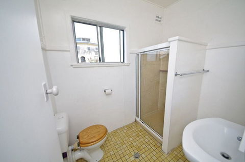 Apollo 1, 9 Hodgson Street - Accommodation Mermaid Beach 5