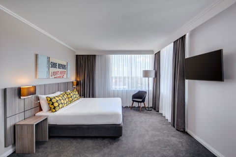 Mercure Sydney Bankstown - Accommodation Mermaid Beach 3