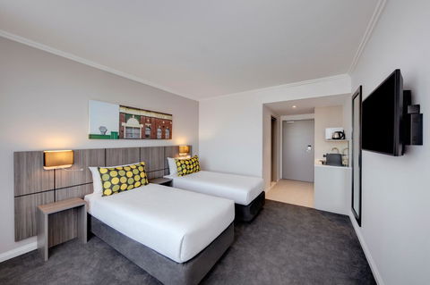 Mercure Sydney Bankstown - Accommodation Mermaid Beach 6