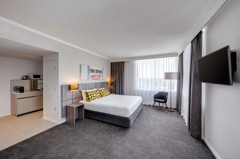 Mercure Sydney Bankstown - Accommodation Mermaid Beach 21