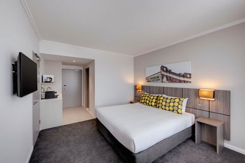 Mercure Sydney Bankstown - Accommodation Mermaid Beach 18