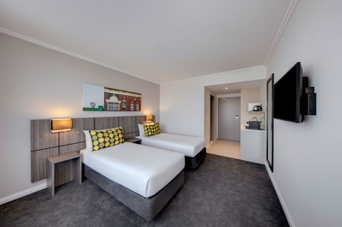 Mercure Sydney Bankstown - Accommodation Mermaid Beach 10