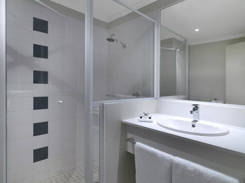 Mercure Sydney Bankstown - Accommodation Mermaid Beach 9