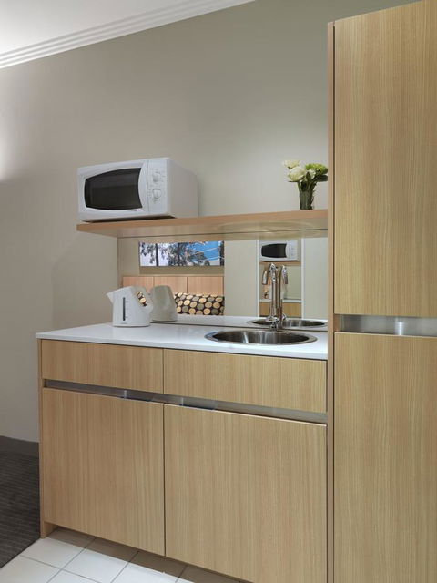Mercure Sydney Bankstown - Accommodation Mermaid Beach 25
