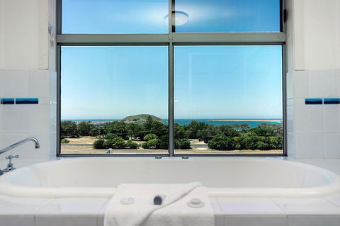 The Observatory Self Contained Apartments - Accommodation Mermaid Beach 5