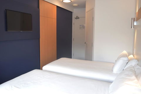 Ibis Budget - Gosford - Accommodation Mermaid Beach 10