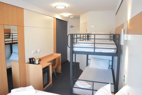 Ibis Budget - Gosford - Accommodation Mermaid Beach 3