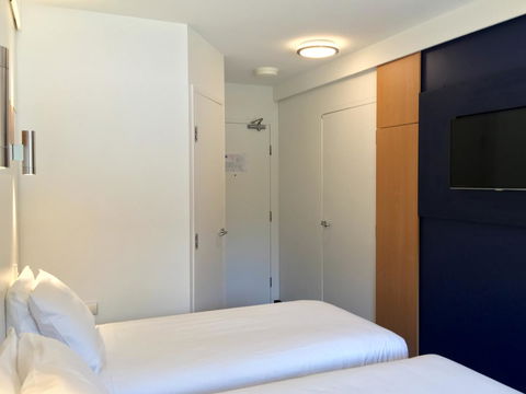 Ibis Budget - Gosford - Accommodation Mermaid Beach 21