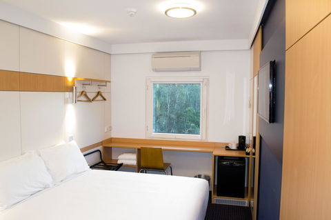 Ibis Budget - Gosford - Accommodation Mermaid Beach 1